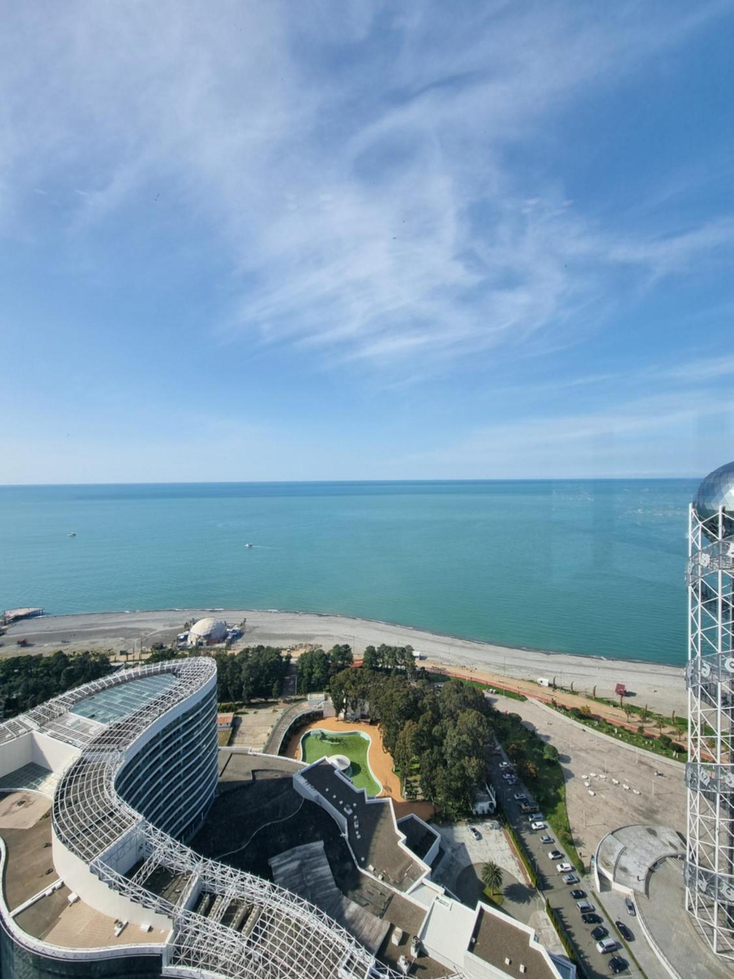 Premium Apartment In Porta Batumi Tower Екстер'єр фото