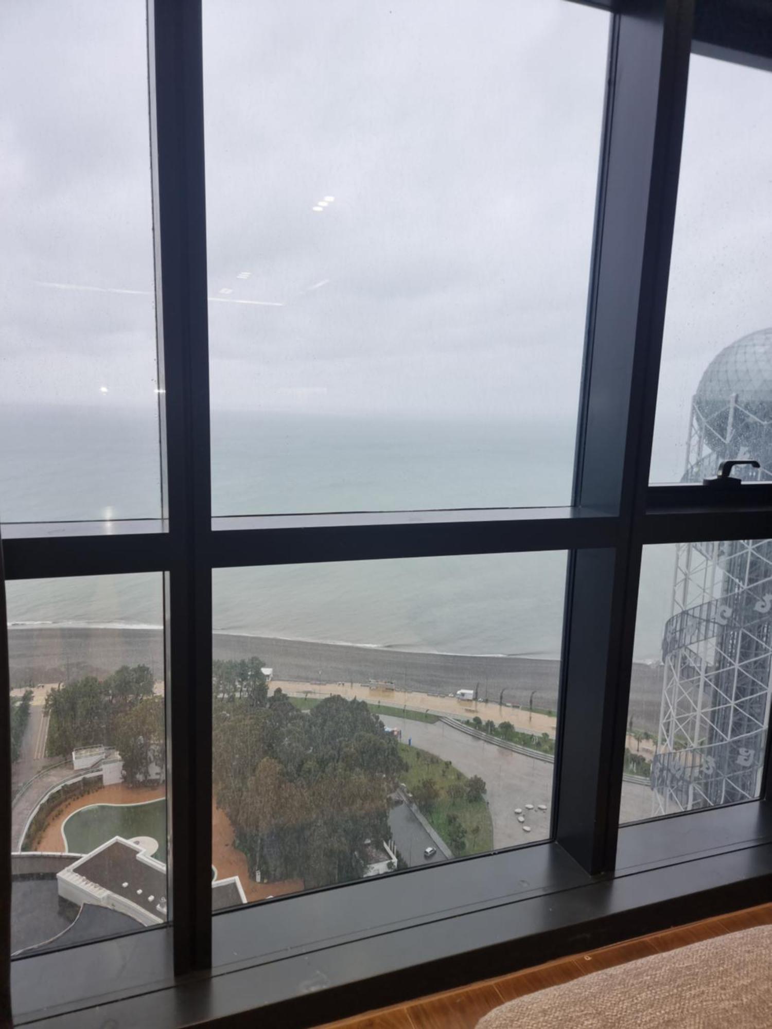 Premium Apartment In Porta Batumi Tower Екстер'єр фото