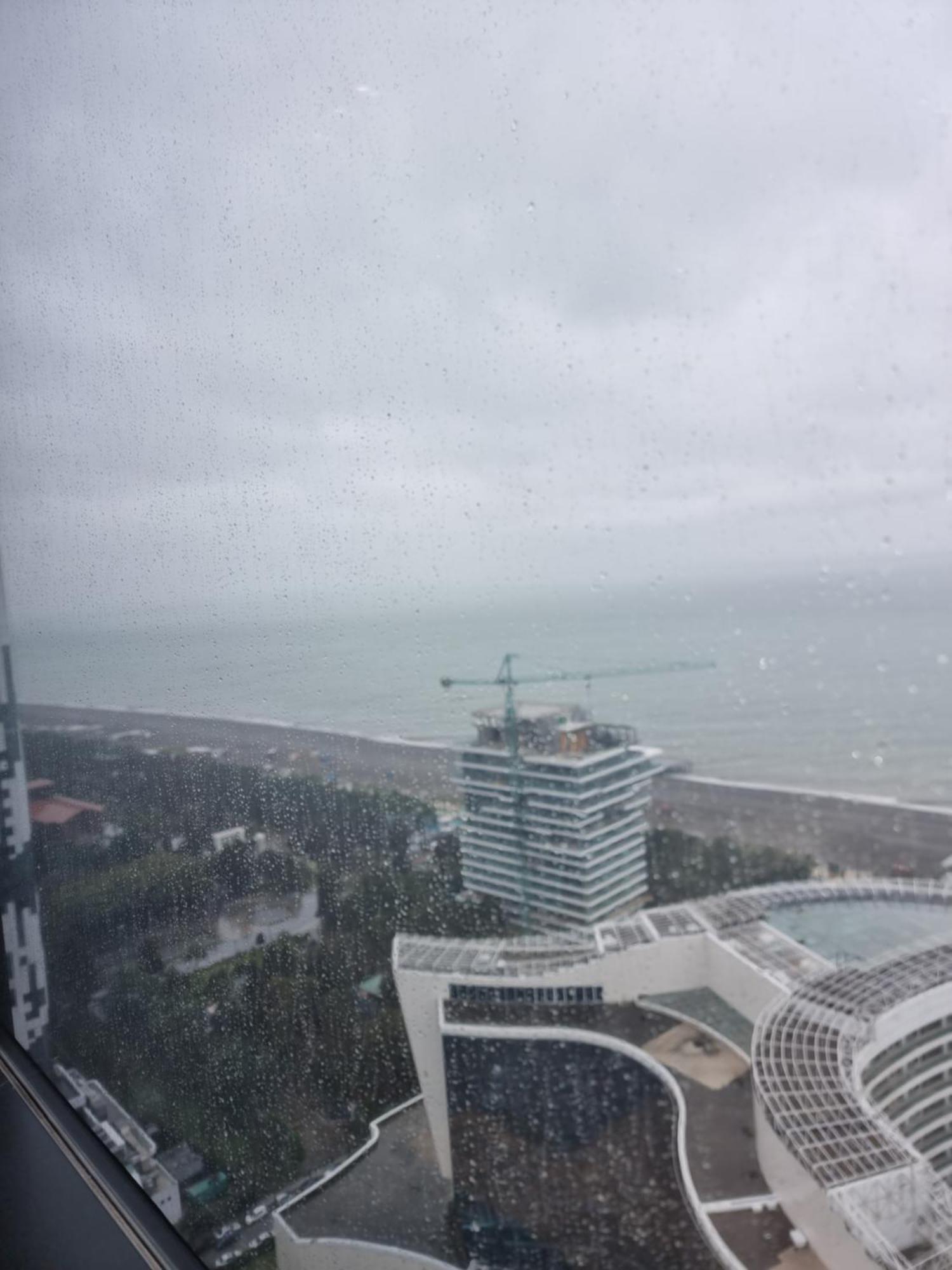 Premium Apartment In Porta Batumi Tower Екстер'єр фото
